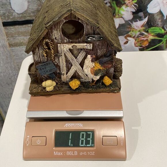 Vintage Rustic Country Barn Birdhouse with Rooster and Chicks Resin Home Garden - Picture 11 of 11